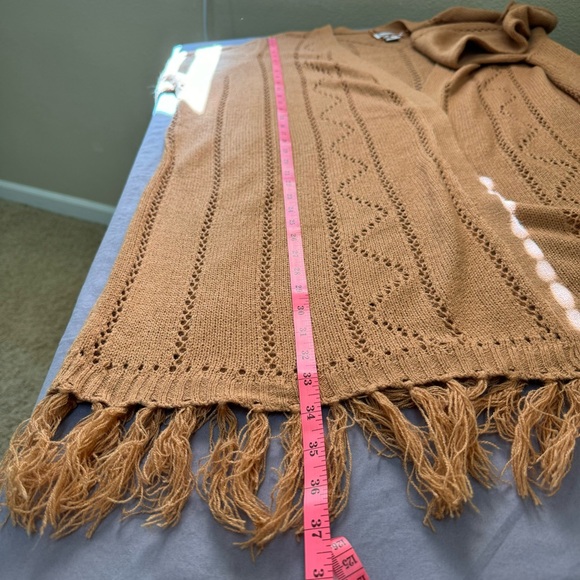 CW Classics top women 1X long sleeve open front textured cardigan tasseled tan - Picture 8 of 8